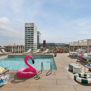 Szálloda Moxy, Barcelona